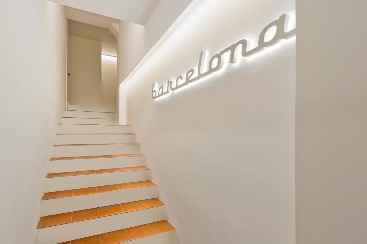 Ola Living Born * Barcelone